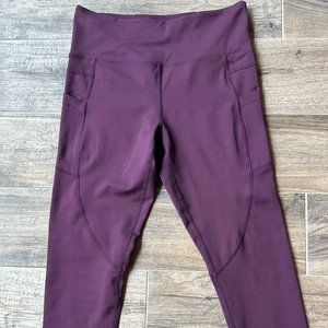 Zyia Capri Leggings